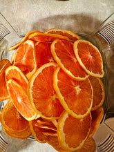Load image into Gallery viewer, All Natural dehydrated Oranges
